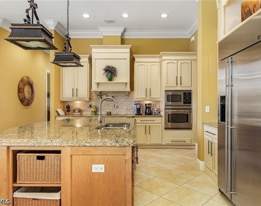 540 Snell Court - Photo Thumbnail 4