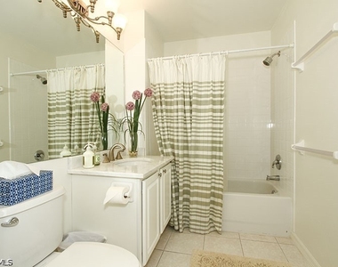 2175 Arielle Drive - Photo Thumbnail 14