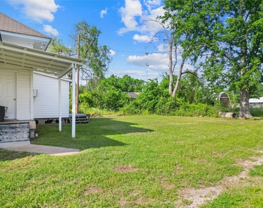 327 S Robb Street - Photo Thumbnail 16