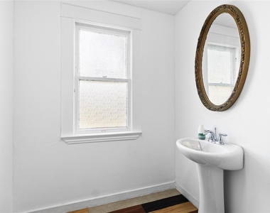 327 S Robb Street - Photo Thumbnail 13