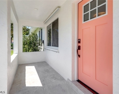 4525 Fluvia Avenue - Photo Thumbnail 2