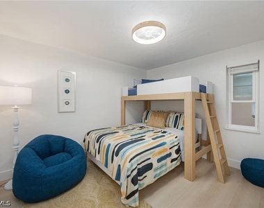 4525 Fluvia Avenue - Photo Thumbnail 20