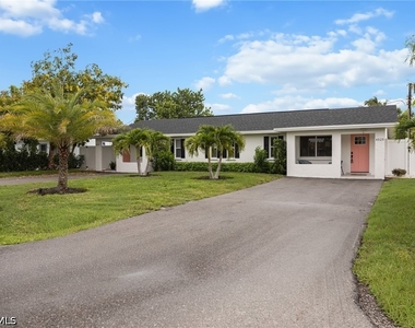 4525 Fluvia Avenue - Photo Thumbnail 4