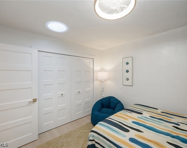 4525 Fluvia Avenue - Photo Thumbnail 19
