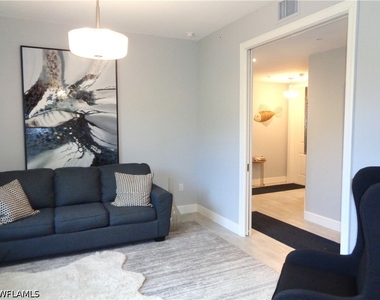 575 El Camino Real - Photo Thumbnail 3