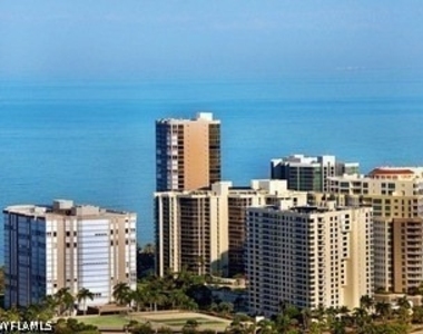 4451 Gulf Shore Boulevard N - Photo Thumbnail 6