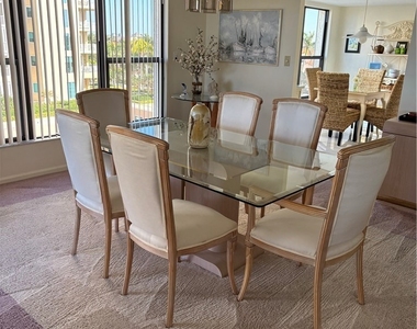 4451 Gulf Shore Boulevard N - Photo Thumbnail 17