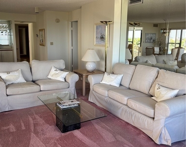 4451 Gulf Shore Boulevard N - Photo Thumbnail 22