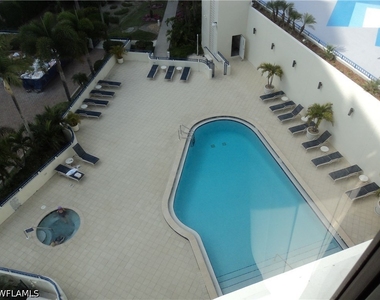 4451 Gulf Shore Boulevard N - Photo Thumbnail 3
