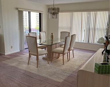 4451 Gulf Shore Boulevard N - Photo Thumbnail 25
