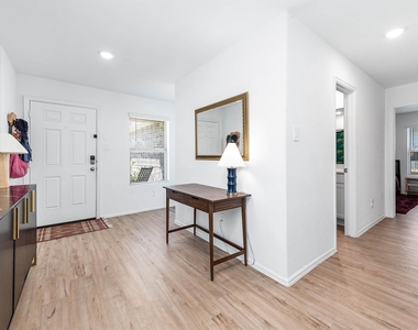 24114 Wandering Brook Drive - Photo Thumbnail 4