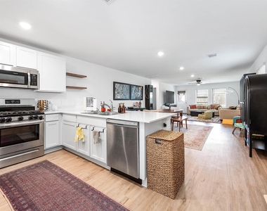 24114 Wandering Brook Drive - Photo Thumbnail 5