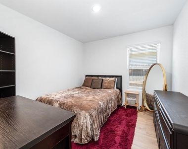 24114 Wandering Brook Drive - Photo Thumbnail 14