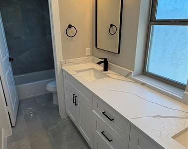 2623 Liguria Street - Photo Thumbnail 25