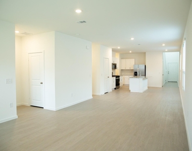 26255 Arrowleaf Drive - Photo Thumbnail 9