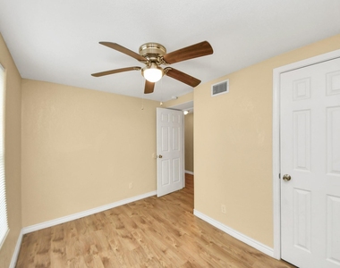 706 Harris Avenue - Photo Thumbnail 11