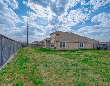1003 Grey Dusk Court - Photo Thumbnail 38