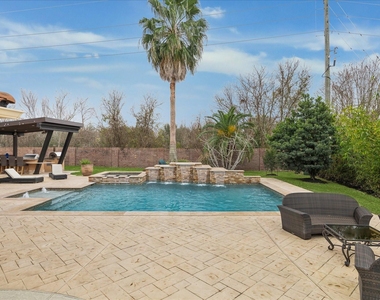 14339 Shadow Garden Lane - Photo Thumbnail 6