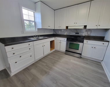3115 Havner Lane - Photo Thumbnail 4