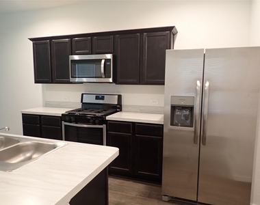 14962 Cypress Hollow Drivee - Photo Thumbnail 6
