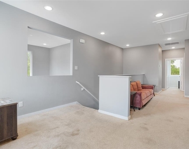 4625 Mallow Street - Photo Thumbnail 12