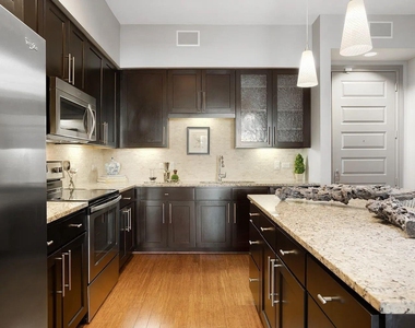 2724 Kipling Street - Photo Thumbnail 3
