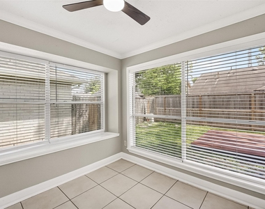 12403 Meadow Ridge Dr - Photo Thumbnail 19