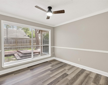 12403 Meadow Ridge Dr - Photo Thumbnail 11