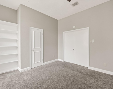 12403 Meadow Ridge Dr - Photo Thumbnail 37