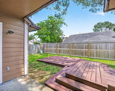 12403 Meadow Ridge Dr - Photo Thumbnail 40