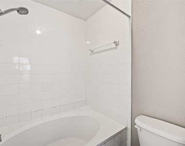 12403 Meadow Ridge Dr - Photo Thumbnail 27