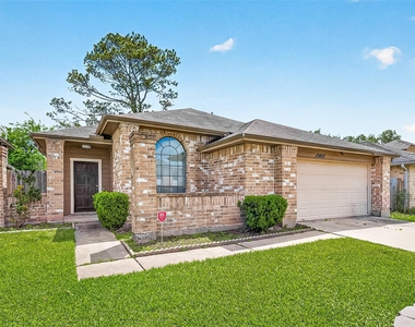 12403 Meadow Ridge Dr - Photo Thumbnail 3