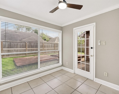 12403 Meadow Ridge Dr - Photo Thumbnail 20