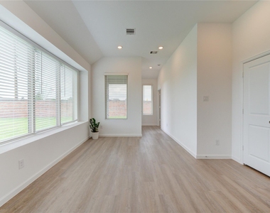 27006 Coco Flower Ln - Photo Thumbnail 27