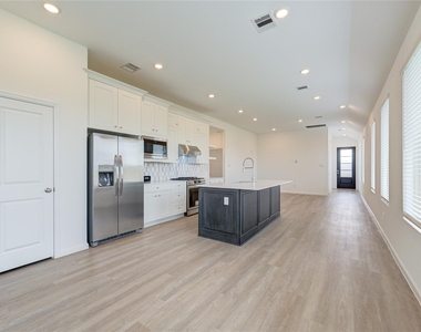 27006 Coco Flower Ln - Photo Thumbnail 20