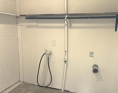 560 Beverly Drive - Photo Thumbnail 21