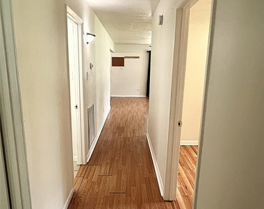560 Beverly Drive - Photo Thumbnail 19