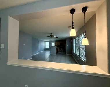 9214 Purston Court - Photo Thumbnail 3
