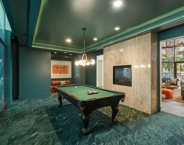 2724 Kipling Street - Photo Thumbnail 5