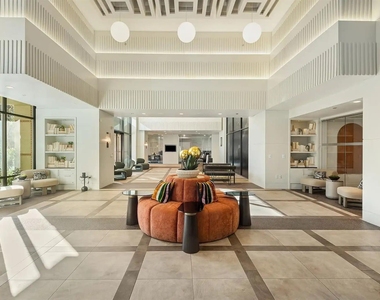 2724 Kipling Street - Photo Thumbnail 6