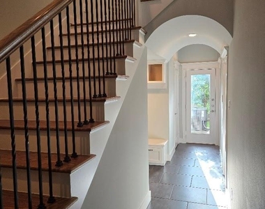 4109 Allen Street - Photo Thumbnail 3