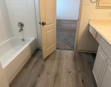 3615 John Hancock Lane - Photo Thumbnail 11
