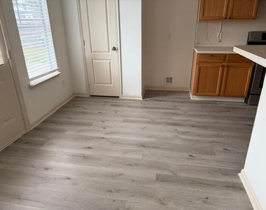3615 John Hancock Lane - Photo Thumbnail 5