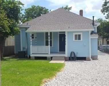 1813 Gentry Street - Photo Thumbnail 16