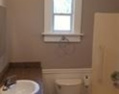 1813 Gentry Street - Photo Thumbnail 13