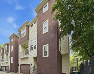 1113 W 18th Street - Photo Thumbnail 1