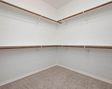 7816 Stoneyway Drive - Photo Thumbnail 36