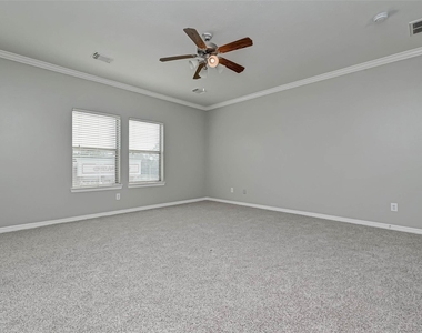 7816 Stoneyway Drive - Photo Thumbnail 32