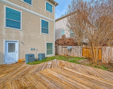 7816 Stoneyway Drive - Photo Thumbnail 40