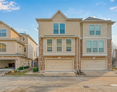 7816 Stoneyway Drive - Photo Thumbnail 2